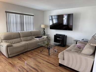 Explore this charming 1-bedroom, 1.5-bath condo on the second on Kings Point Golf -Flanders Way in Florida - for sale on GolfHomes.com, golf home, golf lot