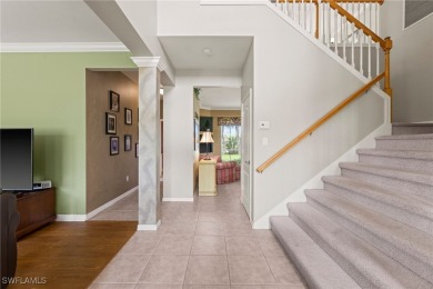 WOW! This convenient *in town* location 5B/3Ba home w/a Huge on Cross Creek Country Club in Florida - for sale on GolfHomes.com, golf home, golf lot