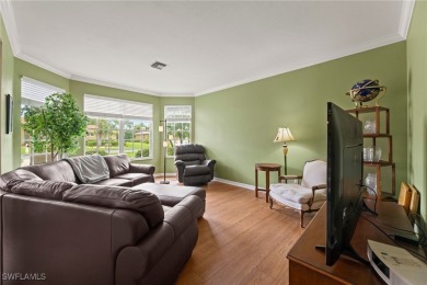 WOW! This convenient *in town* location 5B/3Ba home w/a Huge on Cross Creek Country Club in Florida - for sale on GolfHomes.com, golf home, golf lot