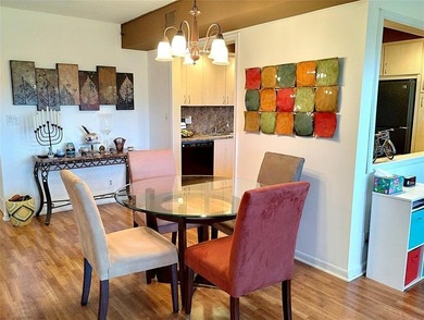 TURN KEY 900 SQ FT 1 BEDROOM IN PRESTIGIOUS ARUBA. EVERYTHING on Wynmoor Golf Course in Florida - for sale on GolfHomes.com, golf home, golf lot