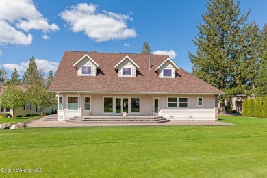 Custom 4BR/2.5BA Single Level Home with Bonus Room on the 18th on Twin Lakes Village Golf Course in Idaho - for sale on GolfHomes.com, golf home, golf lot
