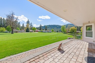 Custom 4BR/2.5BA Single Level Home with Bonus Room on the 18th on Twin Lakes Village Golf Course in Idaho - for sale on GolfHomes.com, golf home, golf lot