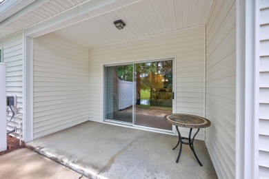 Beautifully maintained unit and has been the 2nd home of owner on River Oaks Golf Plantation  in South Carolina - for sale on GolfHomes.com, golf home, golf lot