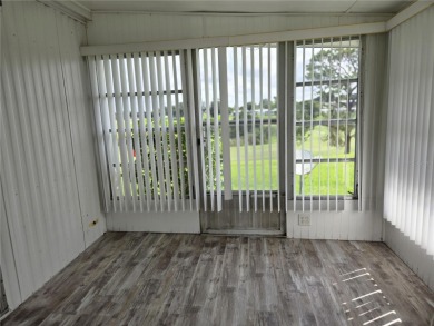 ZELLWOOD STATION 2 Bedroom 2 bath home located in Citrus Ridge on Zellwood Station Country Club in Florida - for sale on GolfHomes.com, golf home, golf lot