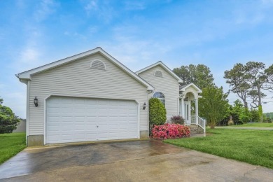 3/1618 3 BR 2/BA 1928 sq ft., Rancher with 2 car garage on Captains Cove Golf and Yacht Club in Virginia - for sale on GolfHomes.com, golf home, golf lot