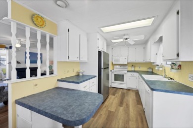 This 2-bedroom,2 bath, fully furnished home is priced to sell on Boca Royale Golf and Country Club in Florida - for sale on GolfHomes.com, golf home, golf lot