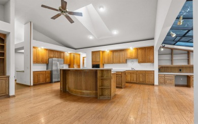Lake Cortez WATERFRONT! 3Bed+Den/3.5Bath - Great Opportunity to on Cortez Golf Course in Arkansas - for sale on GolfHomes.com, golf home, golf lot