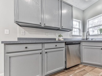 Lake & Golf Cart Living! This beautiful, spacious home offers 5 on Mirror Lake Golf Club in Georgia - for sale on GolfHomes.com, golf home, golf lot