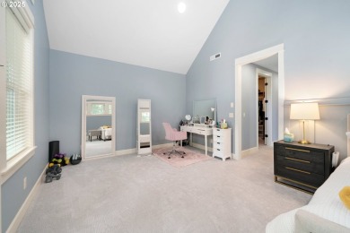 Luxury End-Unit Condo - Resort-Style Living in Gated Camas on Camas Meadows Golf Club in Washington - for sale on GolfHomes.com, golf home, golf lot