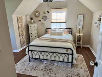 Why settle when you can have it all? This updated 4 bed, 2 bath on Captains Cove Golf and Yacht Club in Virginia - for sale on GolfHomes.com, golf home, golf lot