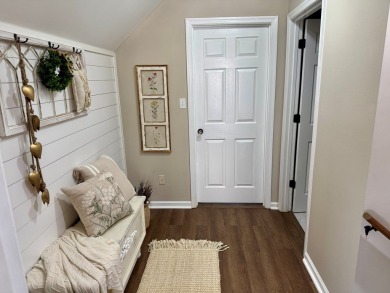Why settle when you can have it all? This updated 4 bed, 2 bath on Captains Cove Golf and Yacht Club in Virginia - for sale on GolfHomes.com, golf home, golf lot