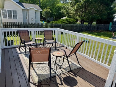 Why settle when you can have it all? This updated 4 bed, 2 bath on Captains Cove Golf and Yacht Club in Virginia - for sale on GolfHomes.com, golf home, golf lot