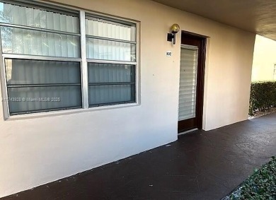 GREAT FOR INVESTMENT, NO WAITING TIME, RENTALS ARE ALLOWED on Kings Point Golf -Flanders Way in Florida - for sale on GolfHomes.com, golf home, golf lot