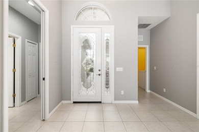 Under contract-accepting backup offers. Indulge in the on University Park Country Club in Florida - for sale on GolfHomes.com, golf home, golf lot