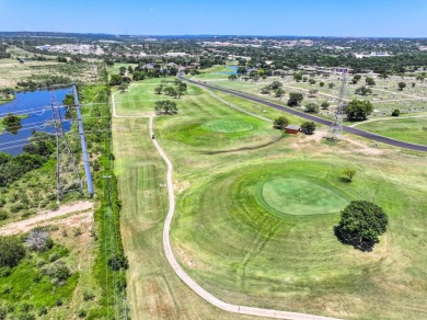 This Meadowlakes home is situated on the Hidden Falls Golf on Hidden Falls Golf Club in Texas - for sale on GolfHomes.com, golf home, golf lot