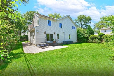 Elegant Colonial tucked away on a quiet cul-de-sac, this on Garden City Golf Club in New York - for sale on GolfHomes.com, golf home, golf lot
