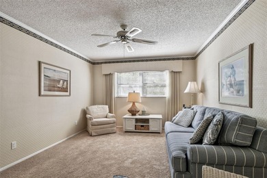 RARE END UNIT - 3 BEDROOM, 3 BATH CONDO IN *ON TOP OF THE WORLD* on On Top Of The World Golf Course in Florida - for sale on GolfHomes.com, golf home, golf lot