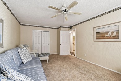 RARE END UNIT - 3 BEDROOM, 3 BATH CONDO IN *ON TOP OF THE WORLD* on On Top Of The World Golf Course in Florida - for sale on GolfHomes.com, golf home, golf lot