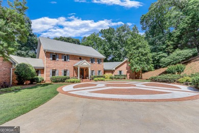 5 acre Estate on Lake Lanier near the Chattahoochee Country Club on Chattahoochee Golf Course in Georgia - for sale on GolfHomes.com, golf home, golf lot