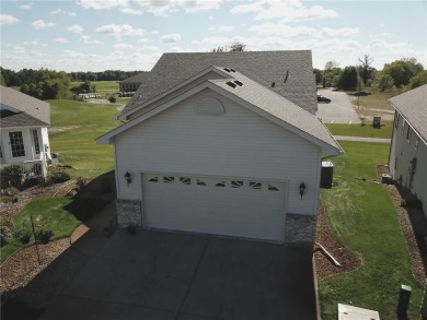 Immaculate detached townhome in the sought-after Fairway on The Ponds Golf Club in Minnesota - for sale on GolfHomes.com, golf home, golf lot