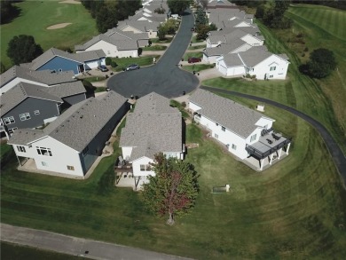 Immaculate detached townhome in the sought-after Fairway on The Ponds Golf Club in Minnesota - for sale on GolfHomes.com, golf home, golf lot
