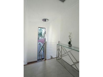 Welcome to 819 Windermere Way, a fully remodeled, 2-bedroom, 2 on PGA National Golf Club in Florida - for sale on GolfHomes.com, golf home, golf lot