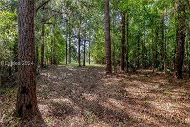 24 Greenleaf Road, one of the last remaining homesites on on May River Golf Club in South Carolina - for sale on GolfHomes.com, golf home, golf lot