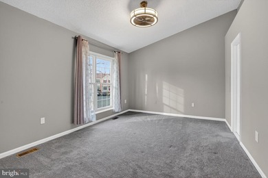 Welcome to this beautifully updated, move-in ready 2-bedroom, 3 on Penderbrook Golf Club in Virginia - for sale on GolfHomes.com, golf home, golf lot