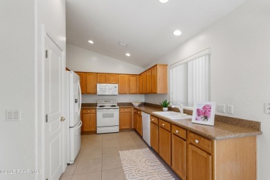 FANTASTIC $450,000 PRICE !!! Seller knows it's time to update on Prescott Lakes Golf and Country Club in Arizona - for sale on GolfHomes.com, golf home, golf lot