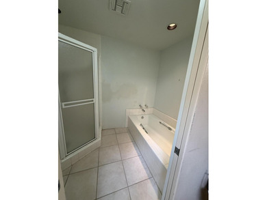 Welcome to this spacious 3 bedrooms 3 bath 2,420 SF on Mission Hills Golf Club in California - for sale on GolfHomes.com, golf home, golf lot