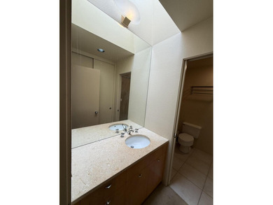 Welcome to this spacious 3 bedrooms 3 bath 2,420 SF on Mission Hills Golf Club in California - for sale on GolfHomes.com, golf home, golf lot