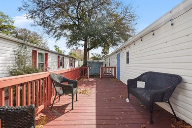 Located in a highly desirable oceanfront community, this 3BR/2BA on Arcadian Shores Golf Club in South Carolina - for sale on GolfHomes.com, golf home, golf lot