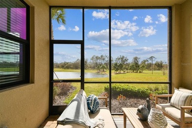 This is your opportunity to experience resort-style living in on Lakewood National Golf Club in Florida - for sale on GolfHomes.com, golf home, golf lot