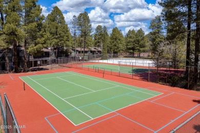 Stunning condo tucked away in the largest & newest Sports on Pinetop Lakes Golf and Country Club in Arizona - for sale on GolfHomes.com, golf home, golf lot