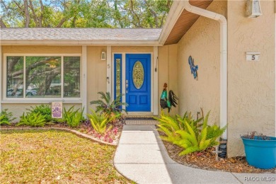Welcome to 5 Shumard Ct N, a beautifully maintained 2-bedroom on Sugarmill Woods Golf and Country Club in Florida - for sale on GolfHomes.com, golf home, golf lot