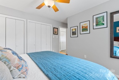 Discover this charming Black Mountain cottage, ideally situated on Black Mountain Golf Course in North Carolina - for sale on GolfHomes.com, golf home, golf lot
