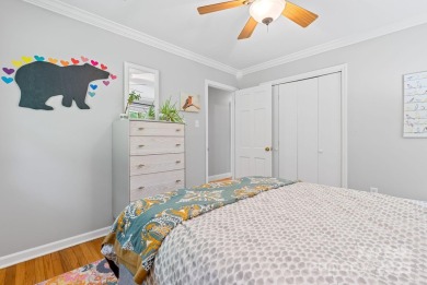 Discover this charming Black Mountain cottage, ideally situated on Black Mountain Golf Course in North Carolina - for sale on GolfHomes.com, golf home, golf lot