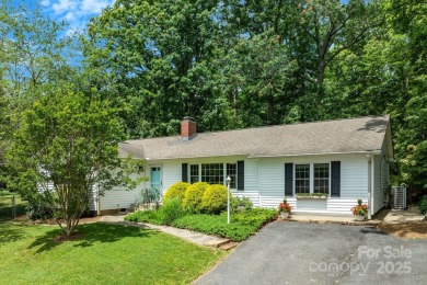 Discover this charming Black Mountain cottage, ideally situated on Black Mountain Golf Course in North Carolina - for sale on GolfHomes.com, golf home, golf lot