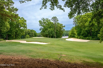 Lakefront Lot for Under $40,000! Are you dreaming of a on Carolina Trace Country Club in North Carolina - for sale on GolfHomes.com, golf home, golf lot
