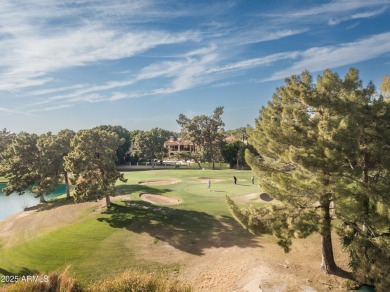 3-Bedrooms & NO interior steps! at the MOST DESIRABLE LOCATION on Arizona Biltmore Golf and Country Club in Arizona - for sale on GolfHomes.com, golf home, golf lot