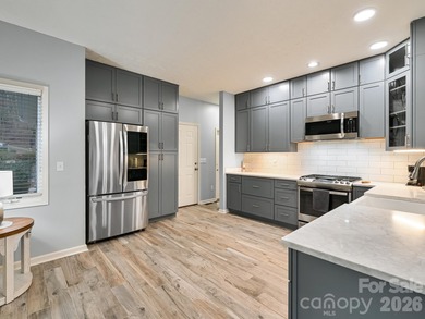 Imagine this...a 4 bedroom 4 bath 3650 sq. ft. 3 level townhome on Cummings Cove Golf and Country Club in North Carolina - for sale on GolfHomes.com, golf home, golf lot