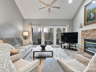 Imagine this...a 4 bedroom 4 bath 3650 sq. ft. 3 level townhome on Cummings Cove Golf and Country Club in North Carolina - for sale on GolfHomes.com, golf home, golf lot