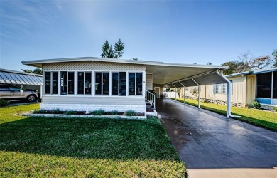 **New Price Alert! Incredible Value on This Mobile Home!** on Tarpon Springs Golf Course in Florida - for sale on GolfHomes.com, golf home, golf lot