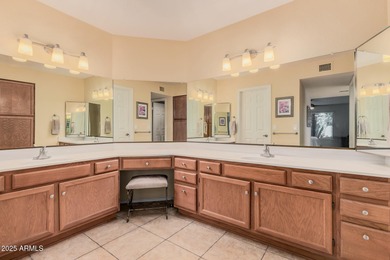 This 2 bedroom, 2 bathroom townhome in Westbrook Village is a on Westbrook Village Golf Club in Arizona - for sale on GolfHomes.com, golf home, golf lot