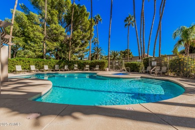 This 2 bedroom, 2 bathroom townhome in Westbrook Village is a on Westbrook Village Golf Club in Arizona - for sale on GolfHomes.com, golf home, golf lot