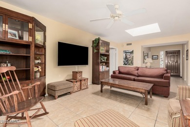 This 2 bedroom, 2 bathroom townhome in Westbrook Village is a on Westbrook Village Golf Club in Arizona - for sale on GolfHomes.com, golf home, golf lot