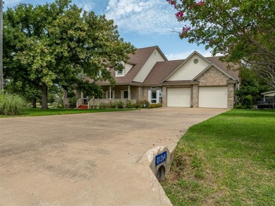 Welcome to your peaceful retreat in the heart of the gated White on White Bluff Resort - Old Course in Texas - for sale on GolfHomes.com, golf home, golf lot