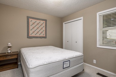 This beautifully maintained end unit is move in ready! From the on Cortez Golf Course in Arkansas - for sale on GolfHomes.com, golf home, golf lot