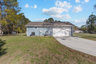 Gorgeous CUSTOM LIVEWELL site built home located in the much on Chiefland Golf and Country Club in Florida - for sale on GolfHomes.com, golf home, golf lot