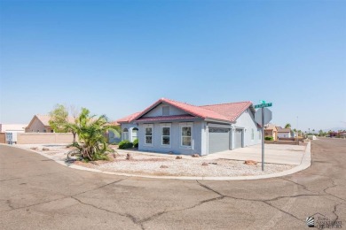 This spacious updated house offers ample space with vaulted on The Links At Coyote Wash in Arizona - for sale on GolfHomes.com, golf home, golf lot